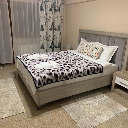 Apartamento Minerva Ultracentral Craiova Exterior foto