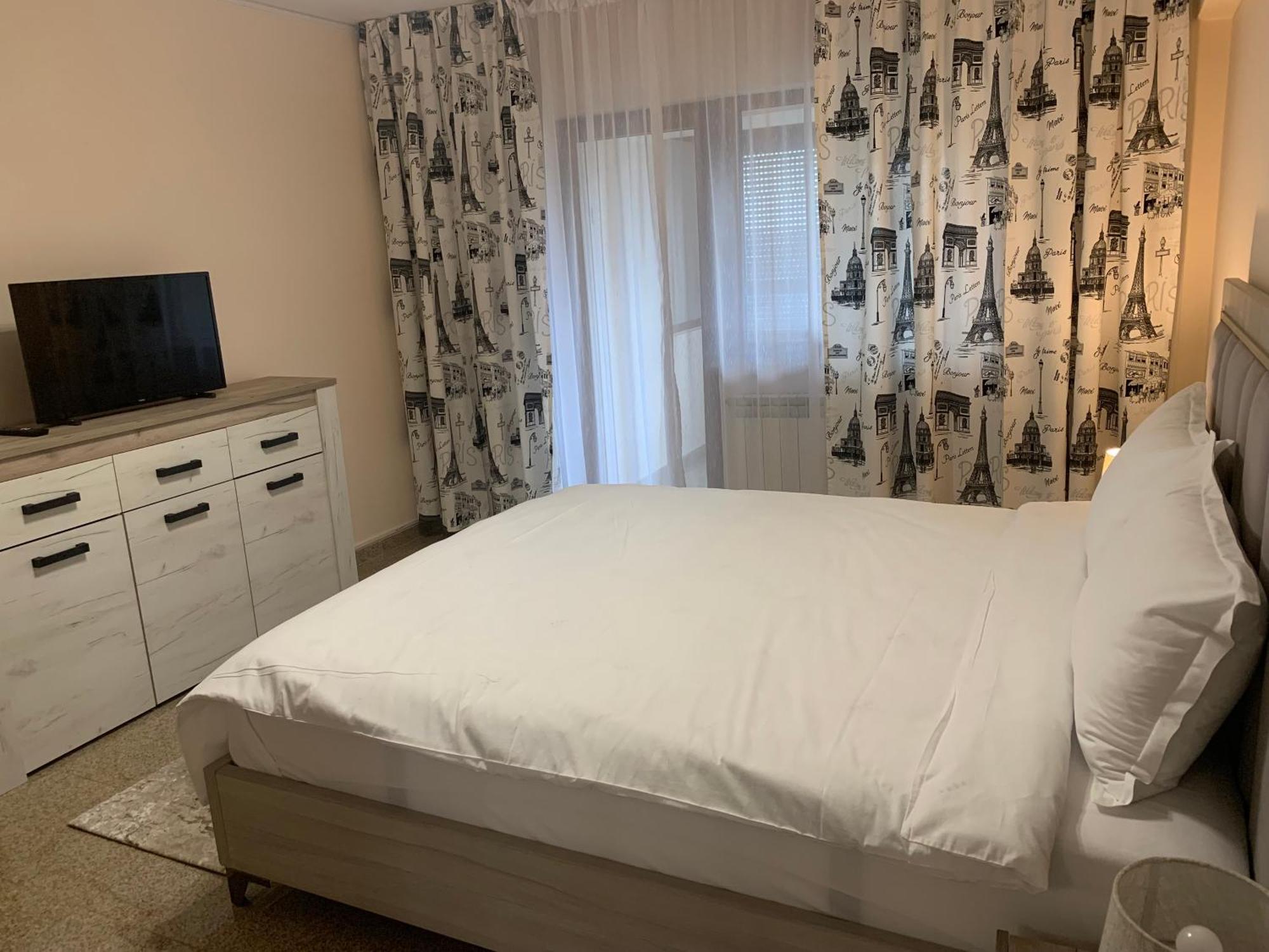 Apartamento Minerva Ultracentral Craiova Exterior foto