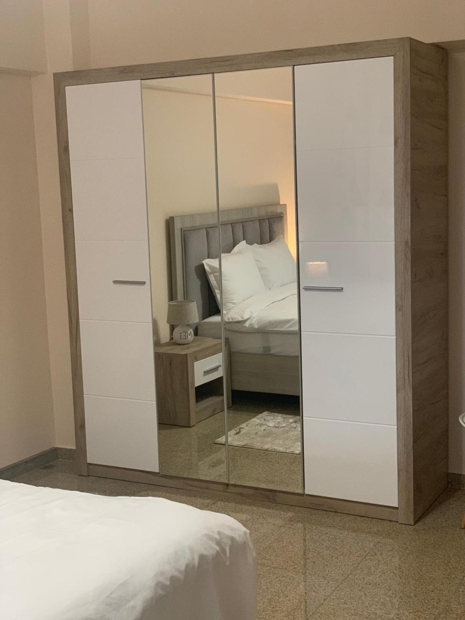 Apartamento Minerva Ultracentral Craiova Exterior foto