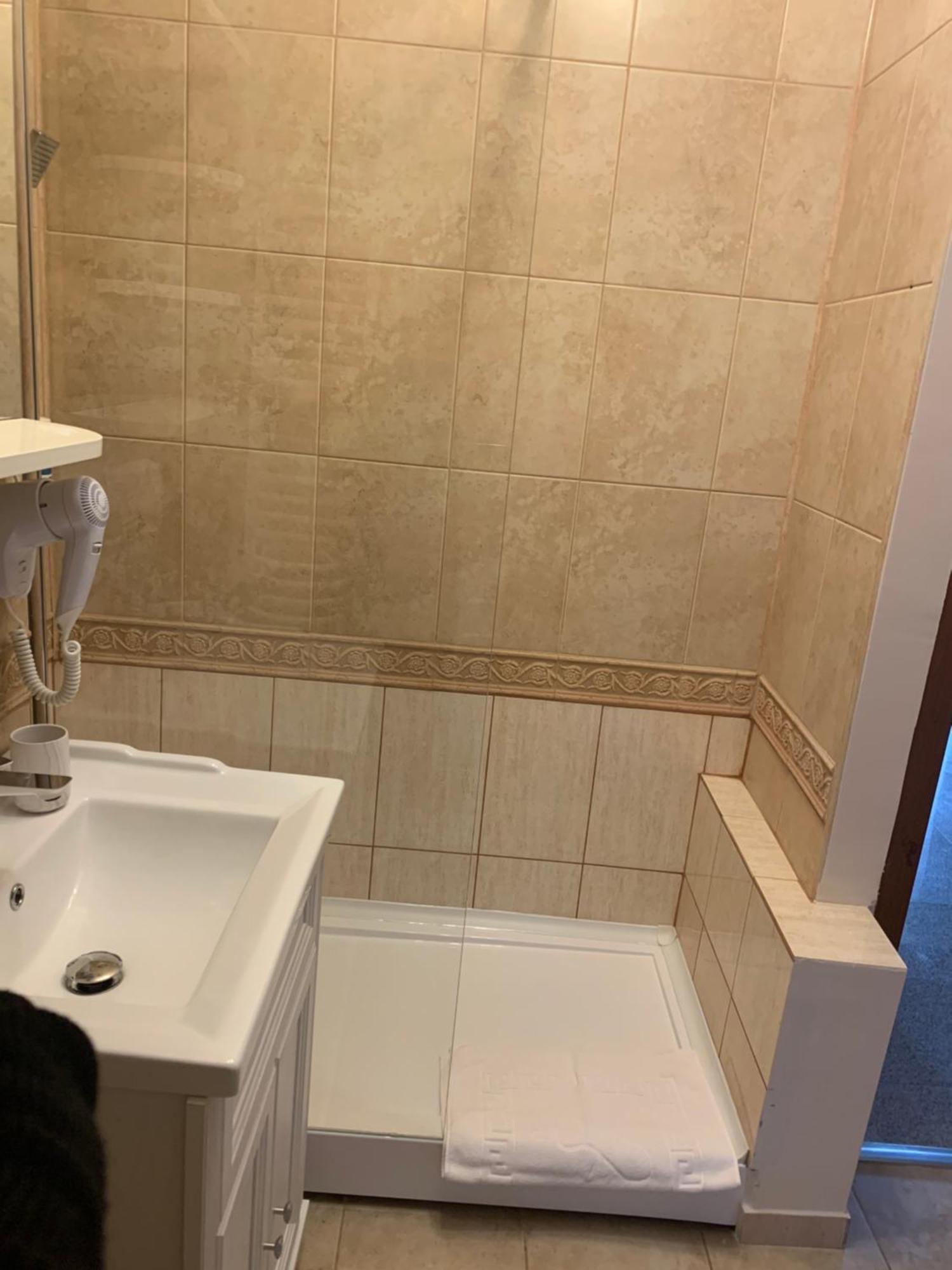 Apartamento Minerva Ultracentral Craiova Exterior foto