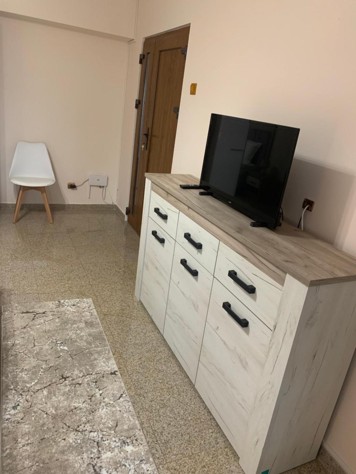 Apartamento Minerva Ultracentral Craiova Exterior foto