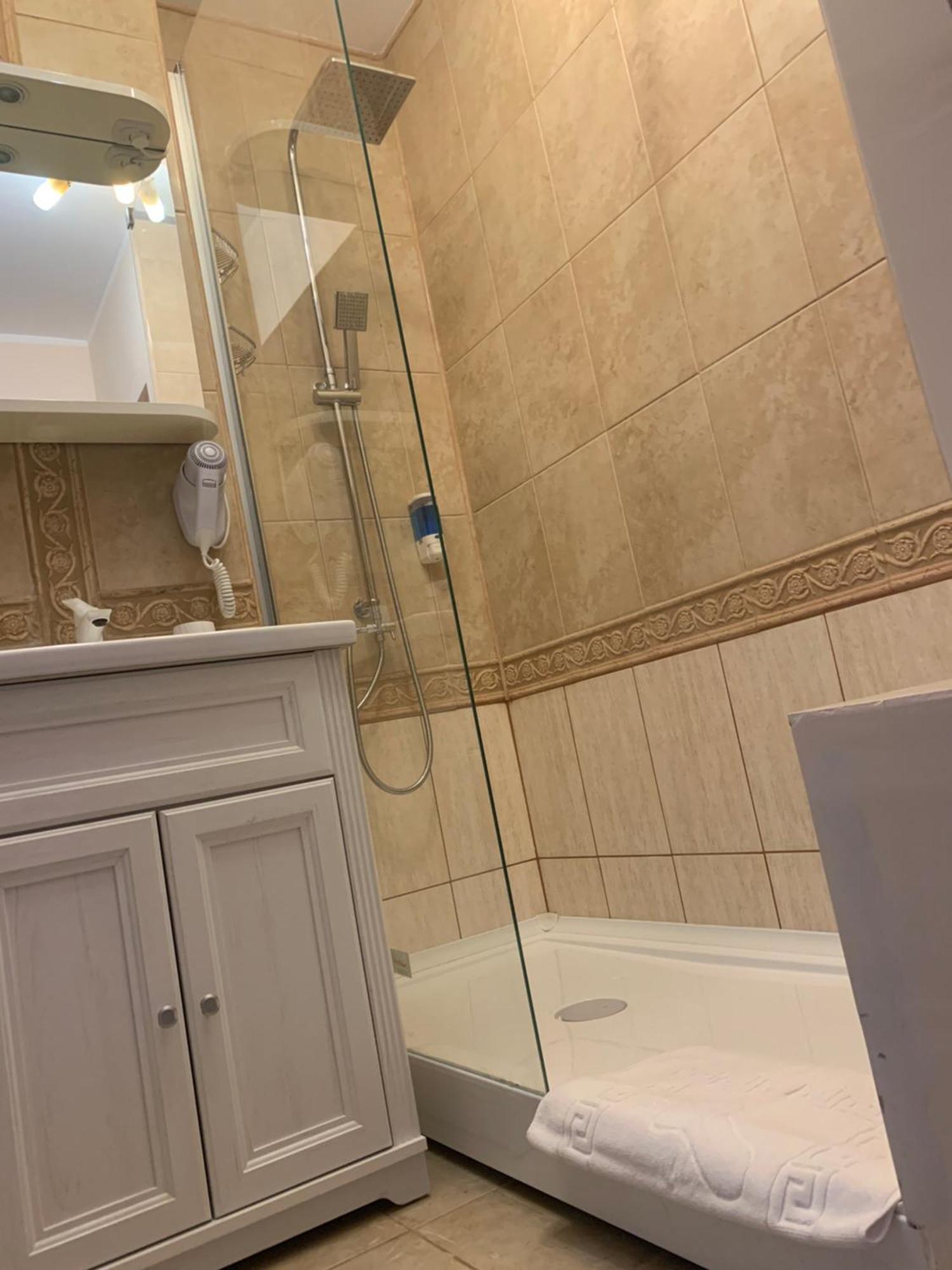 Apartamento Minerva Ultracentral Craiova Exterior foto