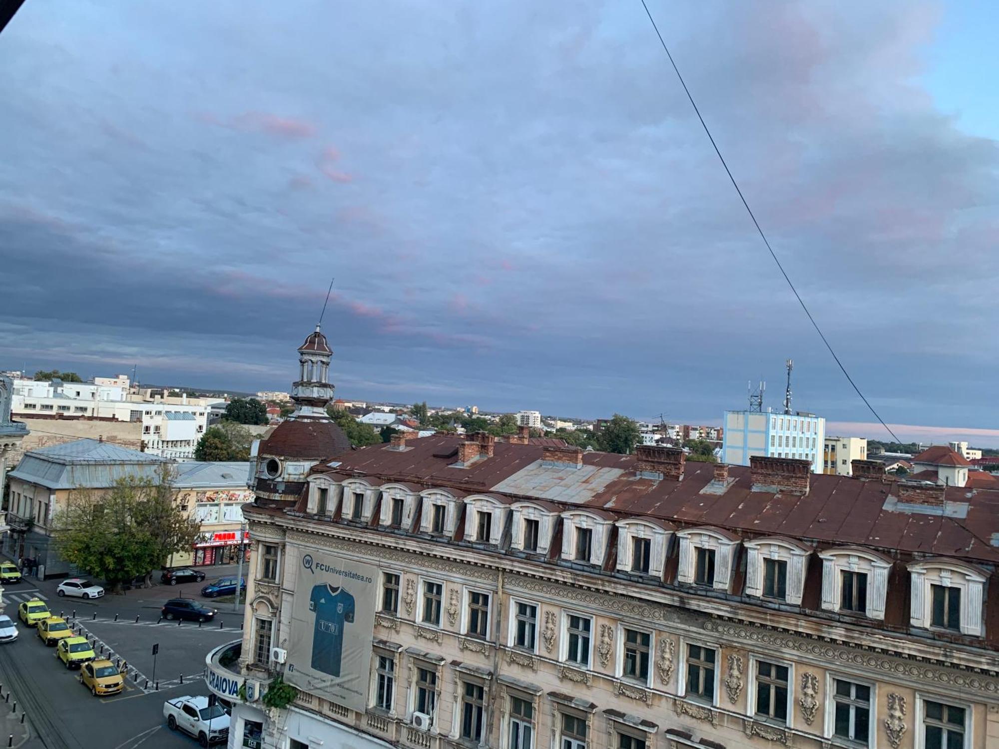 Apartamento Minerva Ultracentral Craiova Exterior foto